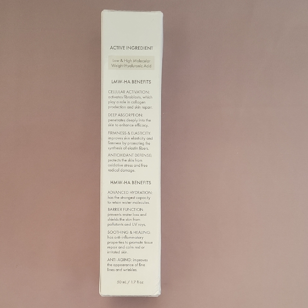 NIRA White Hyaluronic Acid Serum - Picture 3 of 4